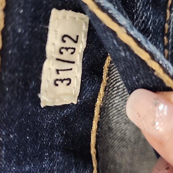 Ariat Men's Dark Blue Relaxed Jeans Size 31-32 - Picture 3 of 9